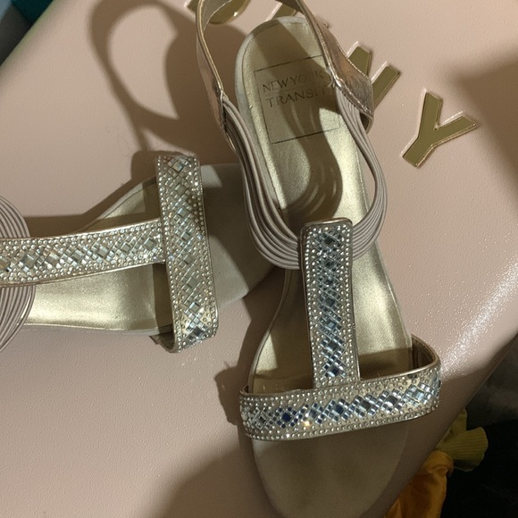 New York Transit Wedge Bling Sandals! - Picture 2 of 6
